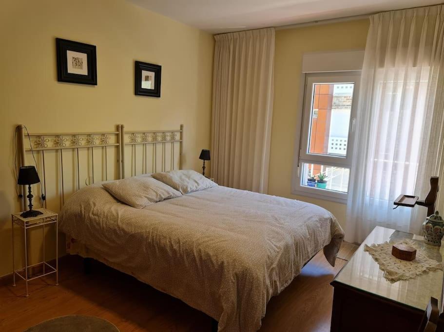 Casa Roge Apartment Luarca Bagian luar foto